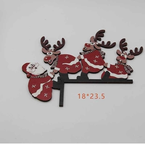 Close-up of wooden Santa and reindeer door frame decor with size 18x23.5cm measurement