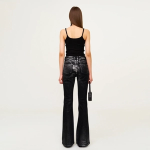 Jean flare noir scintillant avec finition métallique et coupe slim à taille haute