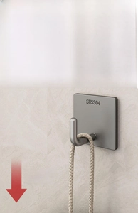 Close-up of SUS304 stainless steel L-shaped wall hook with brushed gunmetal finish