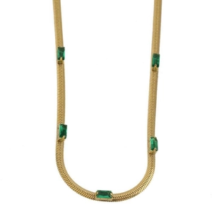 Collana a catena serpente dorata con cinque zirconi rettangolari color verde smeraldo
