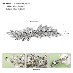Detailed size specifications for a leaf-shaped rhinestone hair clip in a studio setting