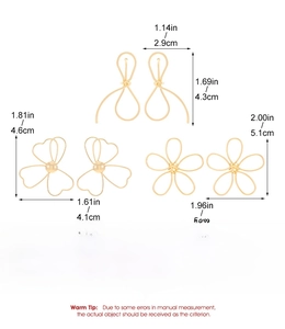 Detailed size chart for clover and floral iron earrings showing dimensions and weight