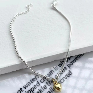 Elegant S925 sterling silver heart bracelet with bead and snake chain mix design