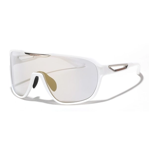Lunettes de soleil de sport Y2K surdimensionnées avec monture blanche et verres clairs