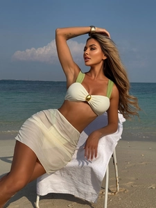 Women Bikini Top And Bottoms And Mesh Sarong Skirt Contrast Color Metal Buckle Beachwear