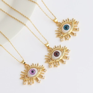 Vergoldete Evil Eye Halsketten mit bunten Straßsteinen in Blau, Braun und Violett