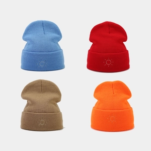 Sun Embroidery Knit Beanie For Men And Women Winter Warm Ribbed Acrylic Skull Cap Streetwear Rolled Edge Fashion