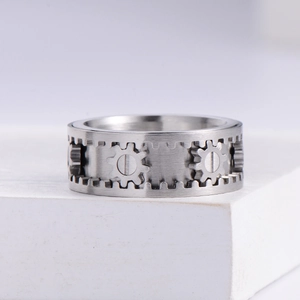 Anello meccanico a ingranaggi da uomo in acciaio inossidabile con design rotante steampunk