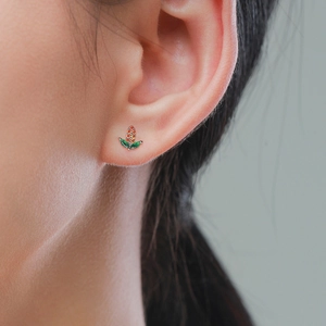 Exquisite mini corn-shaped S925 silver stud earrings with gold finish and colorful gems