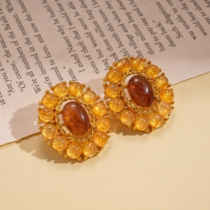 Pendientes vintage con ágata de cristal ovalada y marco floral dorado geométrico hueco
