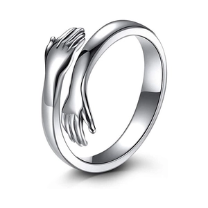 Anello abbraccio minimalista in argento con fascia aperta regolabile, lucido