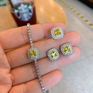 Square yellow zircon jewelry set with ring, earrings and bracelet in silver tone