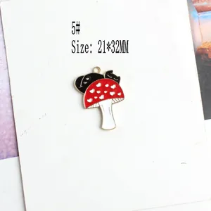 Detailed view of mushroom charm with black cat, heart patterns, 21x32mm alloy pendant