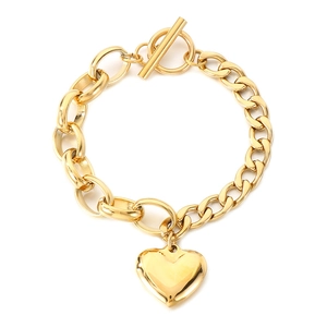 18k gold plated stainless steel chunky chain heart bracelet with toggle clasp closure