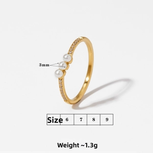 Detailed size chart showing pearl ring dimensions, weights, and sizes 6 to 9