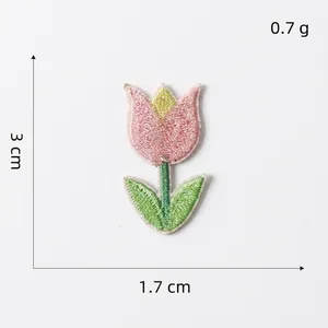 Detailed pink tulip embroidery patch with precise dimensions 1.7cm x 3cm and 0.7g weight