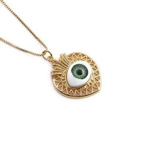 Collier doré avec pendentif cœur œil protecteur, iris vert et chaîne maille vénitienne