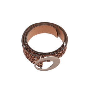 Ceinture léopard en cuir avec boucle ovale argentée et rivets métalliques