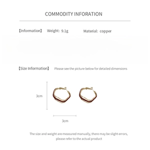 Size chart showing 3cm copper wavy hoop earrings with silver needles and 9.1g weight