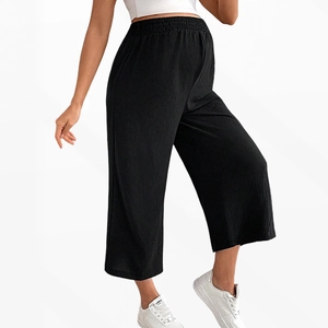 Damen Umstands-Culotte in Schwarz aus strukturiertem Stoff mit hoher elastischer Taille