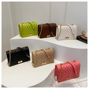 Chic quilted PU leather crossbody bags with metal chains in six versatile colors