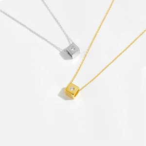 Elegant S925 sterling silver square zircon pendant necklace in gold and silver finishes