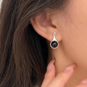 Minimalist 925 Sterling Silver Stud Earrings With Round Black Onyx Teardrop Waterdrop Shape Elegant Korean Style For Women