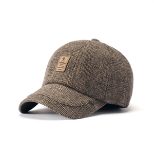 Cappello da baseball in lana a scacchi marroni con toppa in pelle invernale