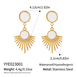 Detailed size specifications of waterproof and hypoallergenic golden sun shell earrings