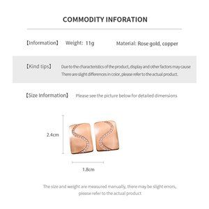 Detailed size chart for the rose gold wave square earrings with precise dimensions