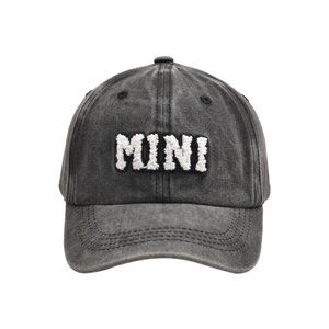 Cappellino da baseball grigio in cotone lavato per bambini con ricamo MINI bianco