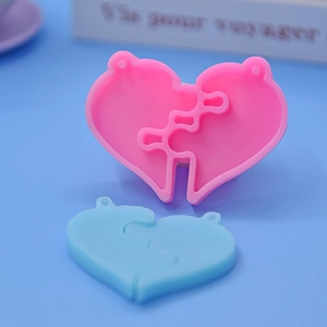 Heart-shaped puzzle silicone mold for DIY cake mousse chocolate and resin crafts