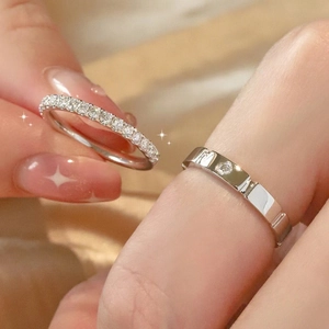 Minimalist silver S925 couple rings with square segmented design and pave diamonds