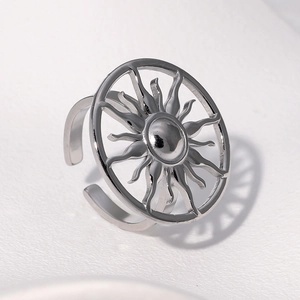 Adjustable silver stainless steel ring with sunray hollow design for a minimalist style