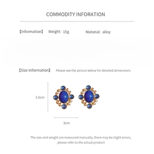 Detailed size chart showing blue vintage oval earrings with dimensions 3.5cm by 3cm