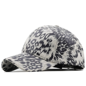 Baseball Cap Unisex Leopard Print Animal Pattern PU Leather Cotton Fabric Outdoor Adjustable Snapback Hat Hip Hop Style Curved Brim