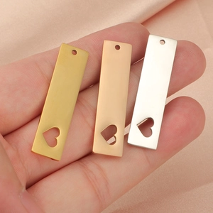 Mirror polished stainless steel rectangle pendant tags with heart cutout in three colors