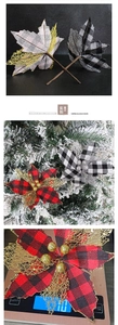Detailed view of plaid Christmas flower ornaments weighing 10.1g for DIY tree decor