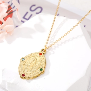 Collier bohème en acier inoxydable doré avec pendentif Vierge de Guadalupe et strass