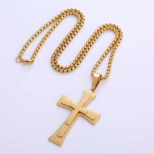 Elegant 18k gold plated titanium steel triple layered cross pendant with box chain