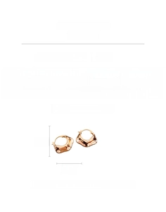 Detailed view of 18K gold plated irregular wavy earrings with size 1.6cm and 10.8g weight