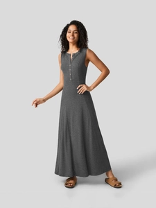 Vestido largo de punto gris oscuro sin mangas con cuello de pico y bajo de gran vuelo