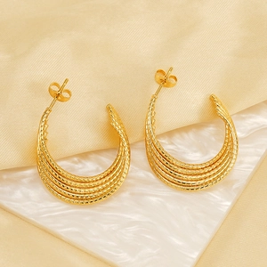 Elegant 18k gold plated U-shaped geometric stud earrings with multi-layer spiral texture