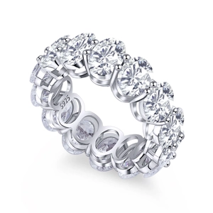 Detailed close-up of S925 sterling silver ring with oval-cut cubic zirconia stones