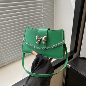 Fashion PU Leather Women Shoulder Bag with Metal Bowknot and Chain Decor Solid Color Crossbody Underarm Bag Commuter Purse