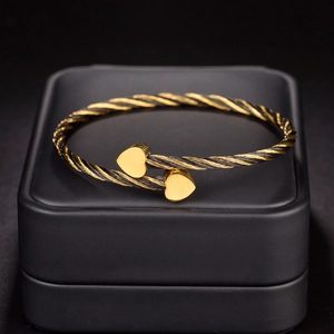 Bracciale rigido a fune intrecciata retrò in acciaio 304 bicolore nero e oro con cuori