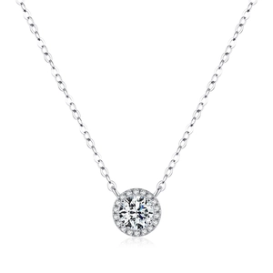 Elegante collana in argento s925 con ciondolo in moissanite a cerchio e catena a O