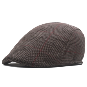 Classic British plaid flat cap with brown and black houndstooth pattern for men