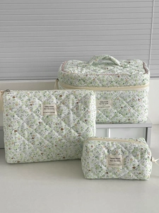 Quilted Corduroy Floral Cosmetic Bag Travel Makeup Organizer Wash Pouch Fresh Pastoral Style For Women