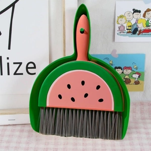 Mini watermelon shaped desktop broom and dustpan set for cute tabletop cleaning